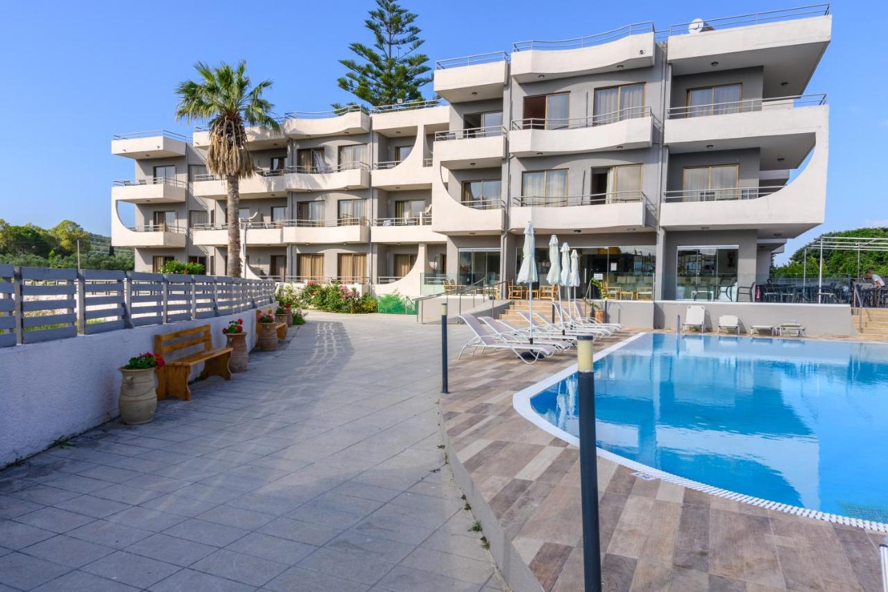 Ivory Hotel Theológos 外观 照片